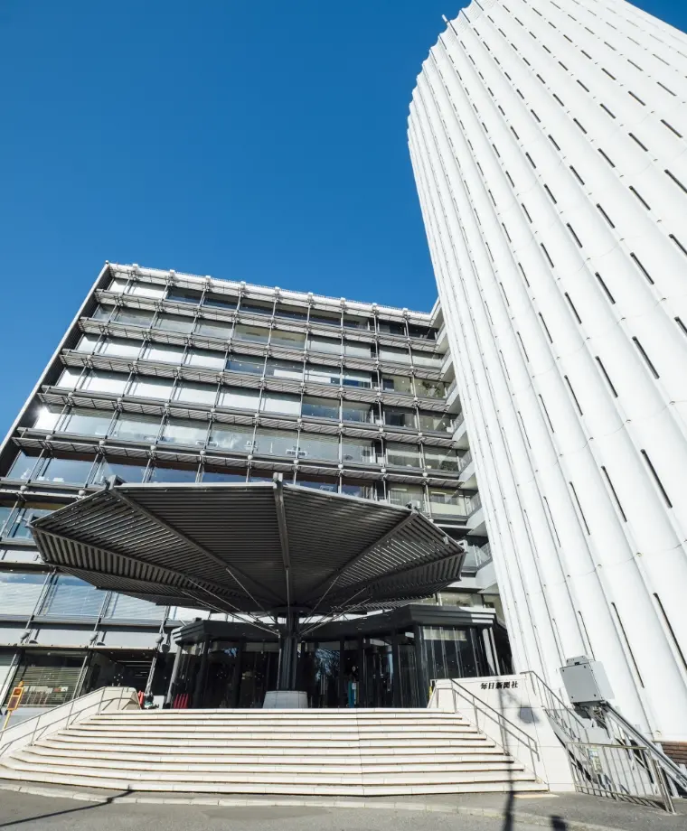 採用イメージ写真　外観